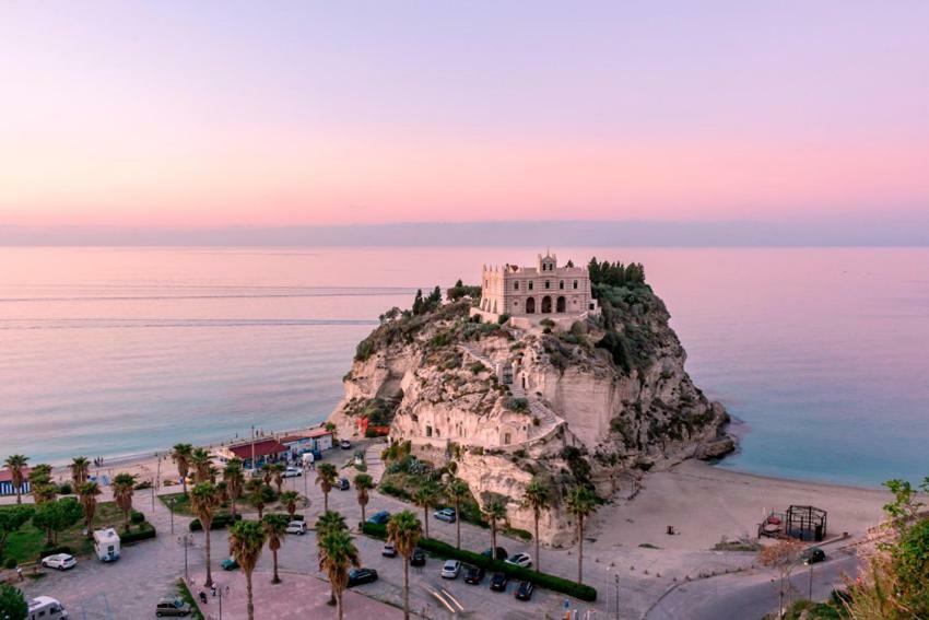 Appartamenti Antonio Tropea Exterior photo
